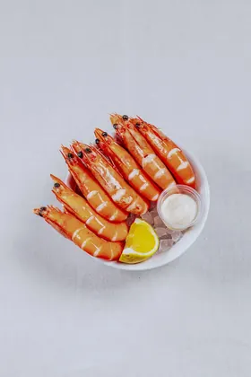 Gambas marinées, sauce maison